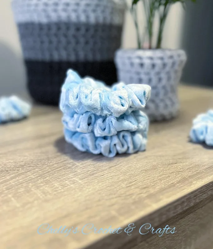 Blue velvet skinny scrunchie